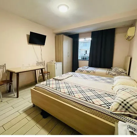 Urban Life Tirana- Economy Han/Misafirhane *